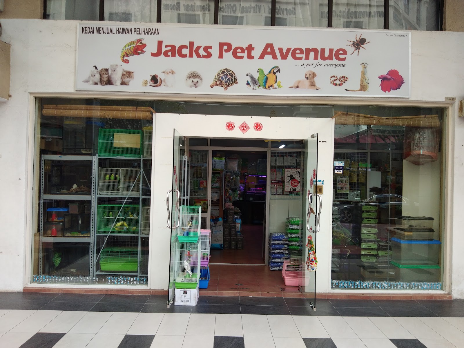 Storefront of Jacks Pet Avenue pet store at Plaza Damas, Sri Hartamas, Kuala Lumpur